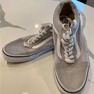 Vans gray-dawn lace up old school shoes size 6.5 men’s/8 women’s worn once